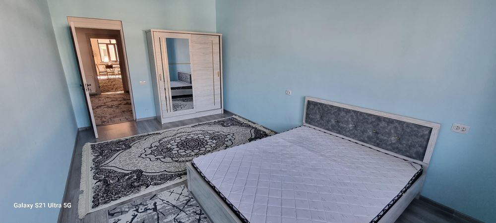 Zangiota tumani eshonguzarda 3 xonali uy sotiladi. sotiladi