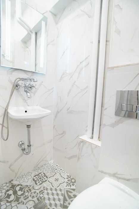 Дава се под наем Двустаен апартамент в София, Център - 42 кв.м за 765 € - Снимка #4