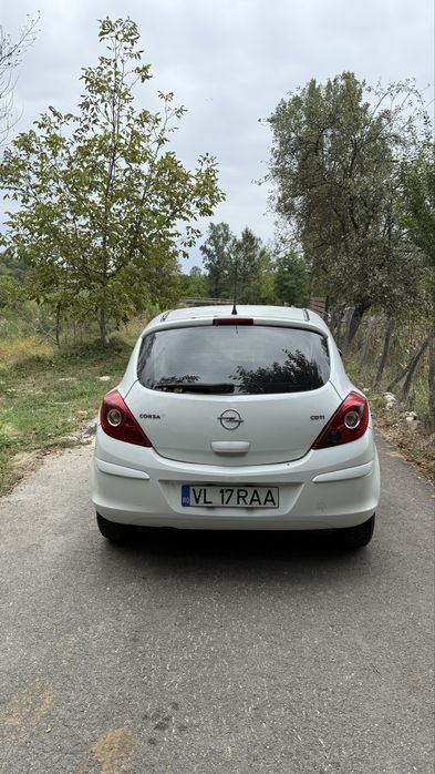 Opel corsa 1.3 cdti 75cp an 2006