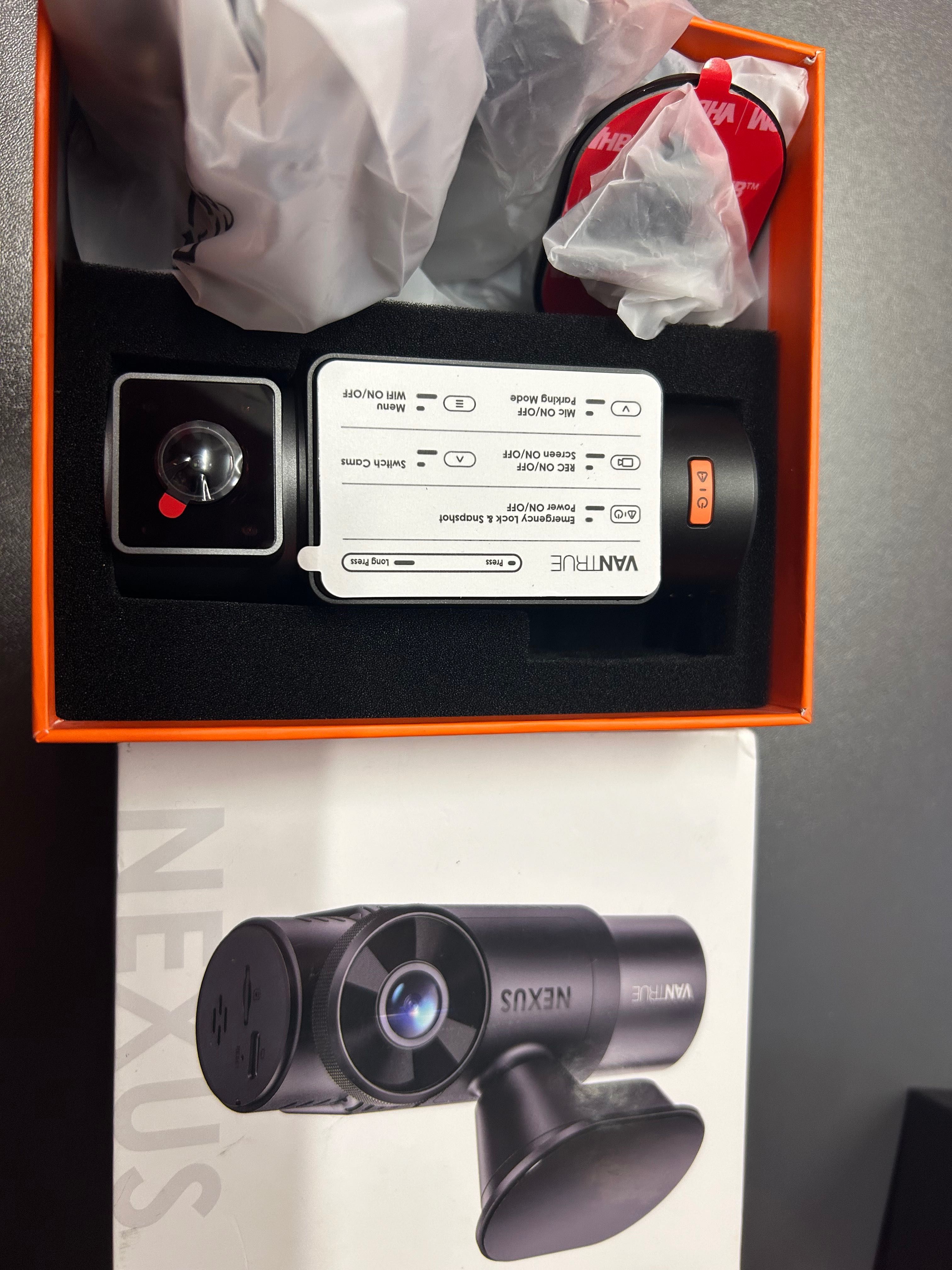 Vantrue Nexus 2X  2.7K + 1080P, WiFi 5GHz, 165° + 158°, 2” екран, GPS