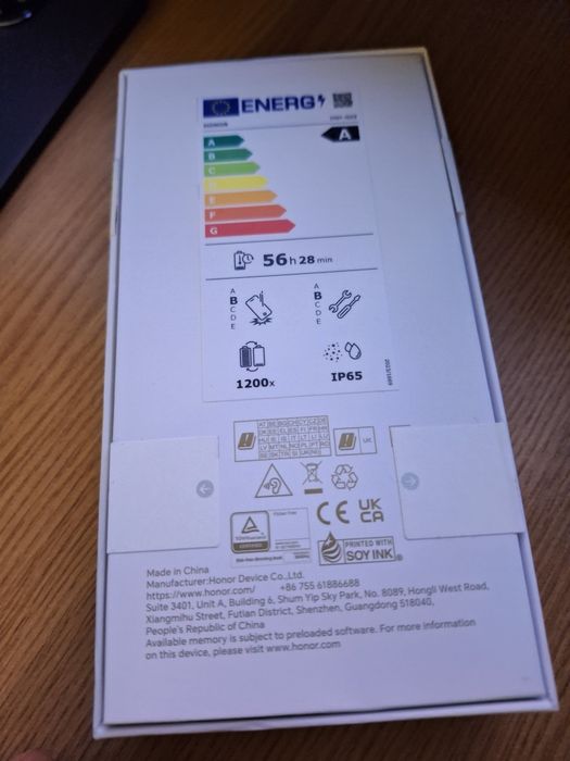 Vând telefon Honor 400