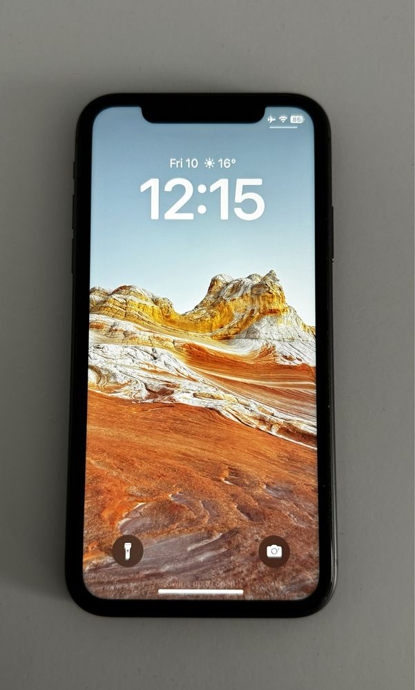 iPhone 11 64gb black