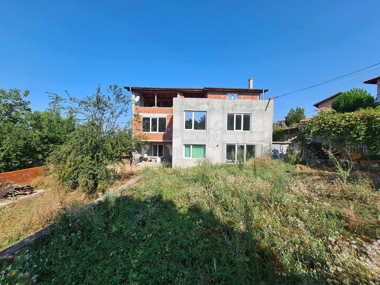Продава се Къща в с. Гледка, Област Хасково - 300 кв.м за 204 €/кв.м - Снимка #1