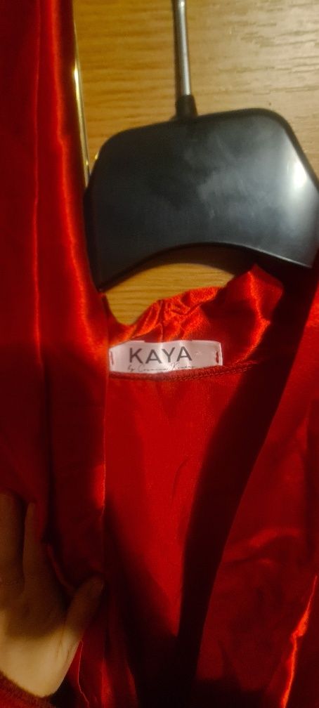 Halat de dama de la Kaya (Cosmina Kovacs)
