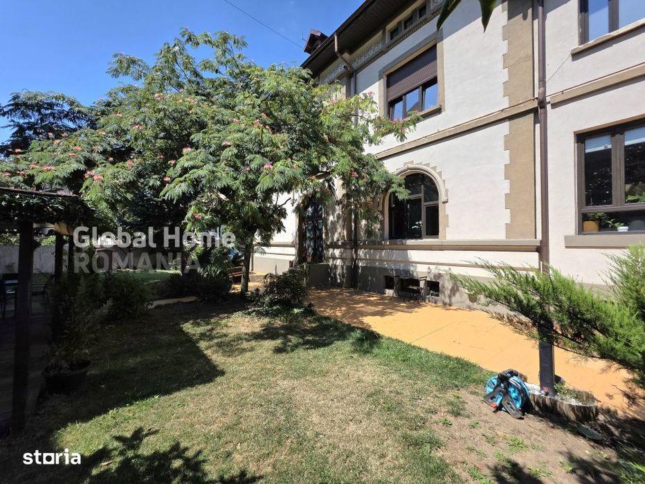 Cismigiu Garden | Office Interbelic Villa - 12 Rooms - 637 Land - 441S
