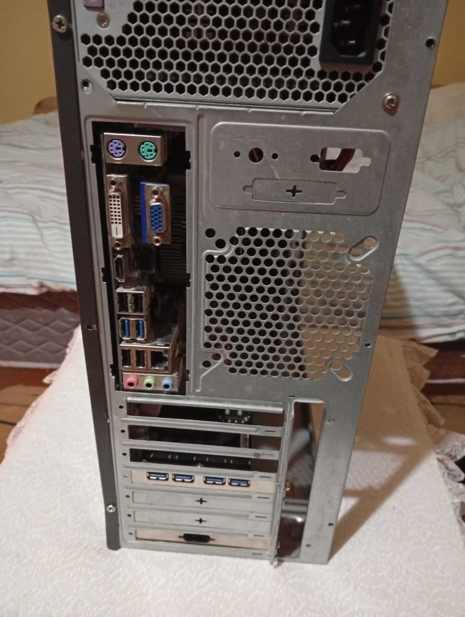 продавам компютър сокет1155