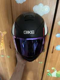 шлем мотоцикла