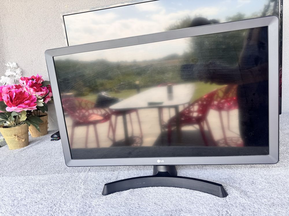 Телевизор малък LG