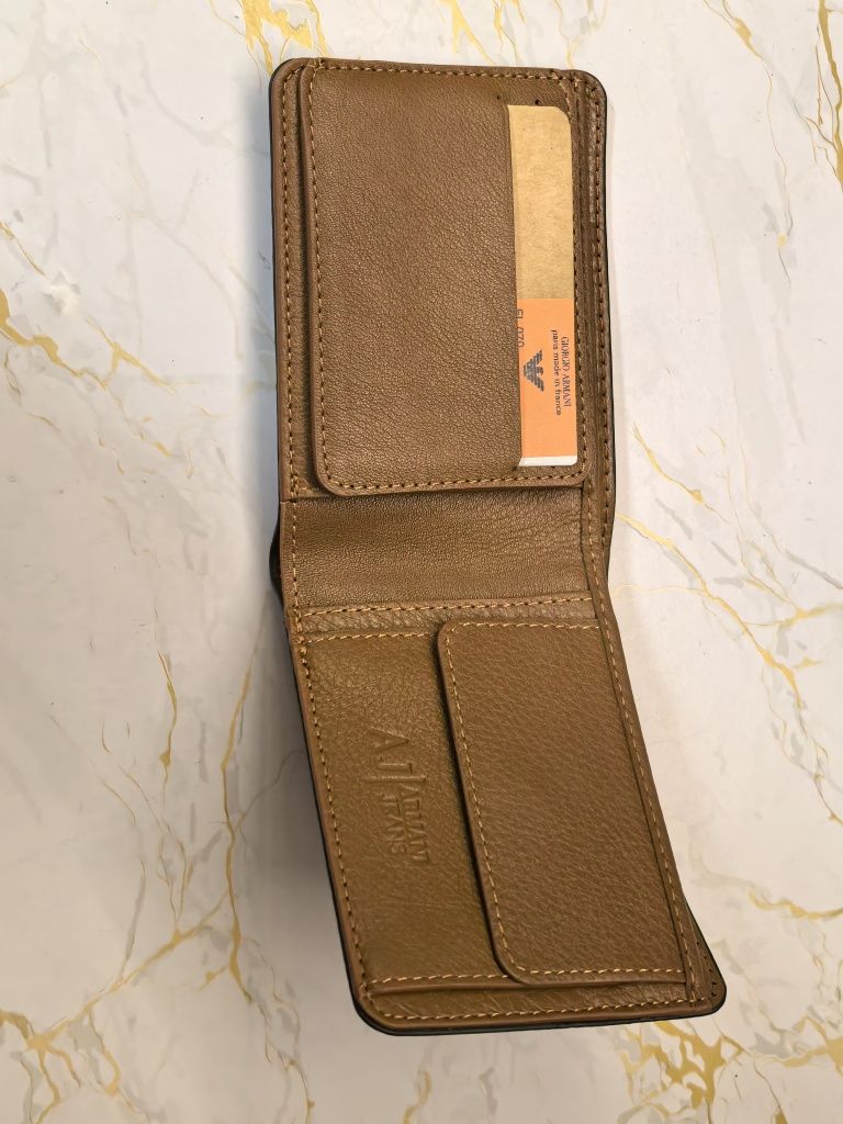 Emporio Armani портфейл