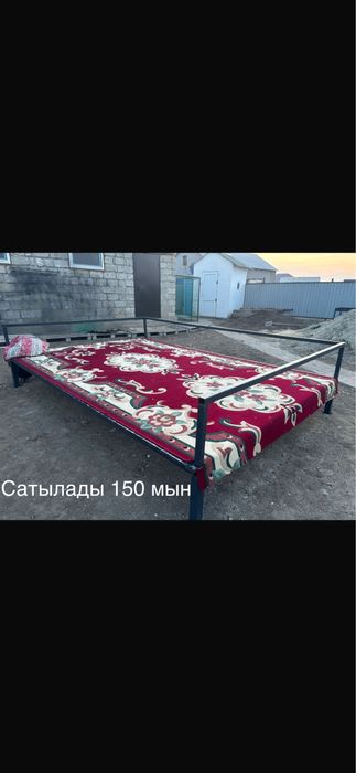 Продется тапчан и стол