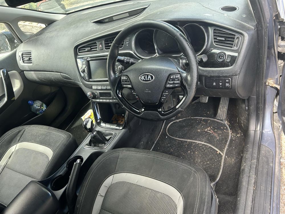 Kia Ceed 2013 1.6crdi НА ЧАСТИ