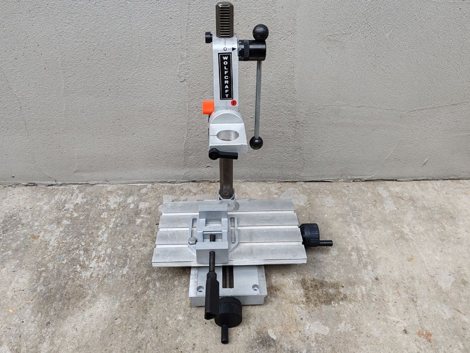 Suport bormașină cu masă reglabilă, Germania