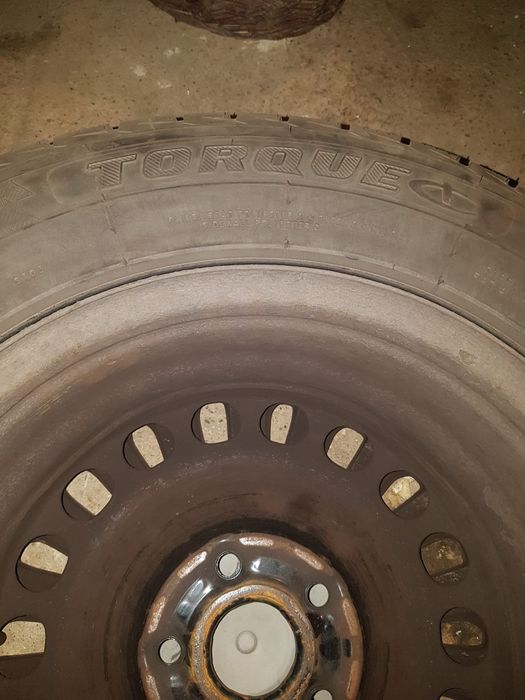 Jante tiguan cu cauciucuri 215 65 16