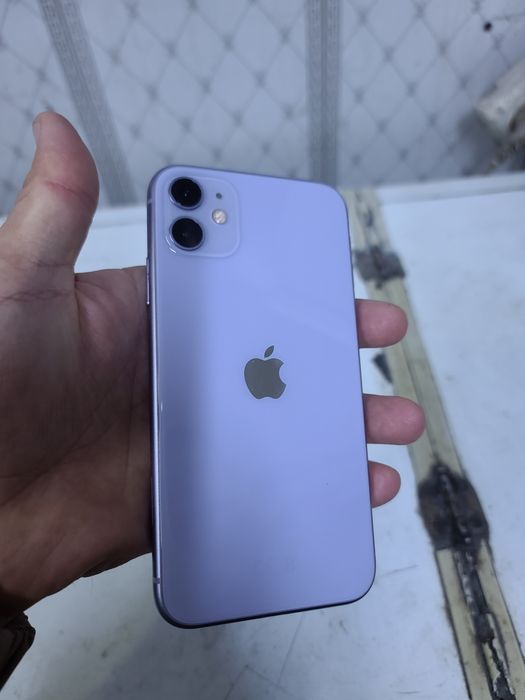 Iphone 11  64 GB