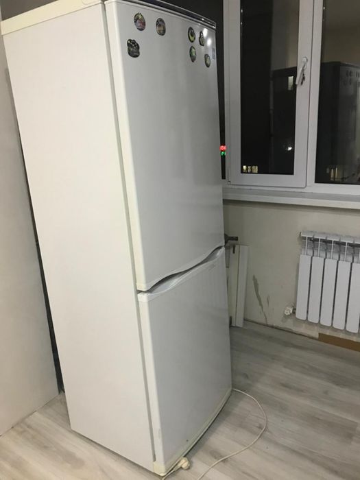 Продам холодильник