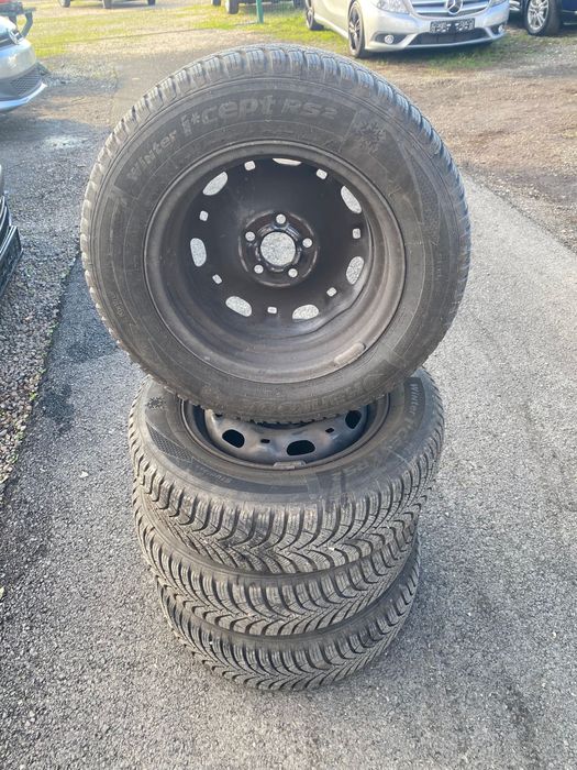 Зимни гуми с джанти за Фолксваген поло