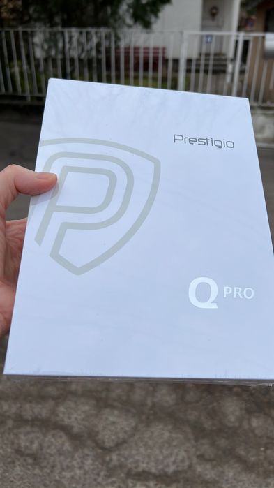 Продавам таблет Prestigio Q Pro