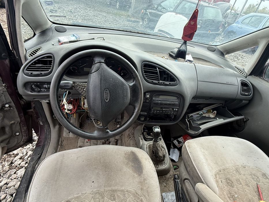 Форд Галакси 2.0 Ford Galaxy 2.0 на части