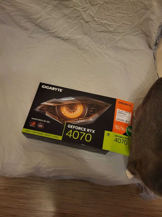 Gigabyte GeForce RTX 4070 WINDFORCE OC, 12GB GDDR6X, 192-bit