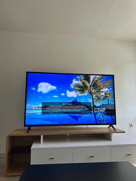 Smart TV LG - 60 inch 152cm 4K HDR VA 120Hz nou la cutie, Magic Remote