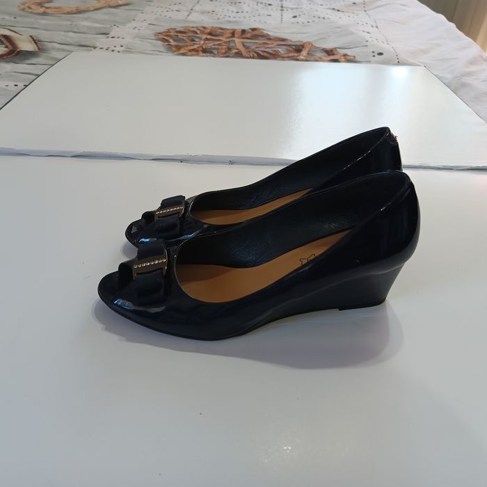 Pantofi piele naturală lăcuită