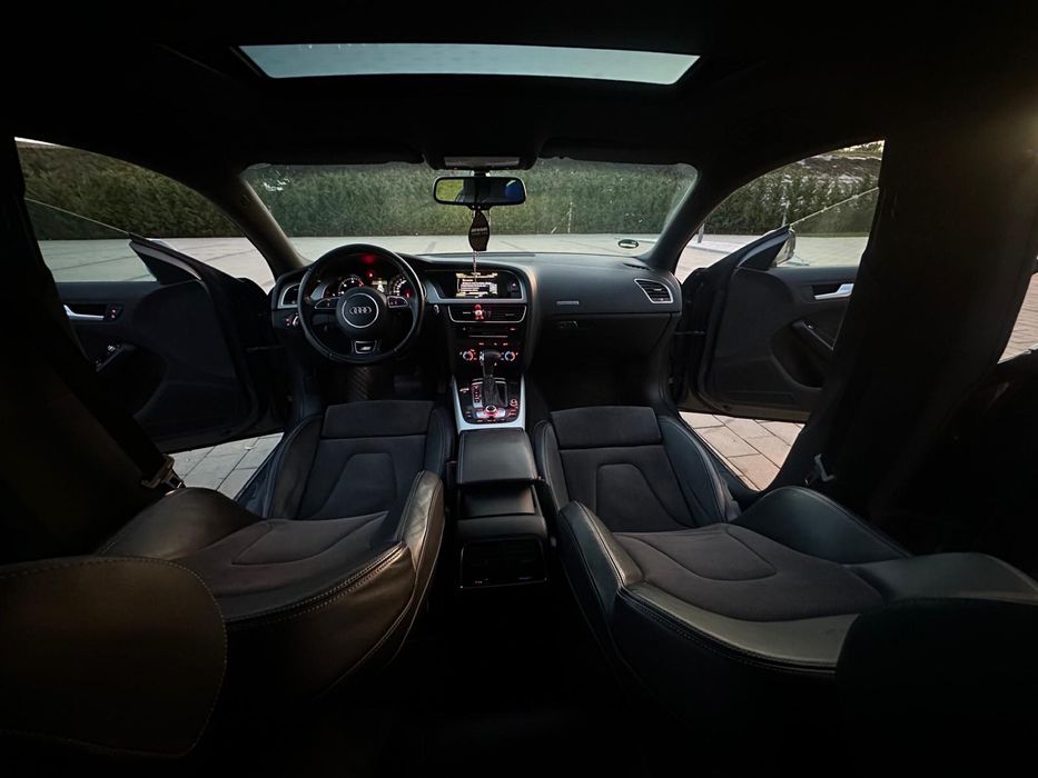 AUDI A5 2.0TDI 177CP 3x S-LINE Quattro E5 Trapa,jante R20 TOP.