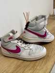 Ghete si adidasi Nike