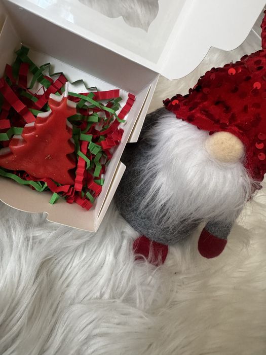 Ароматизирани коледни свещи