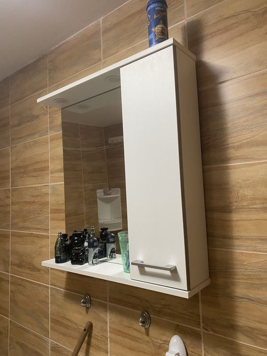 Vand dulap si oglinda fu sertar