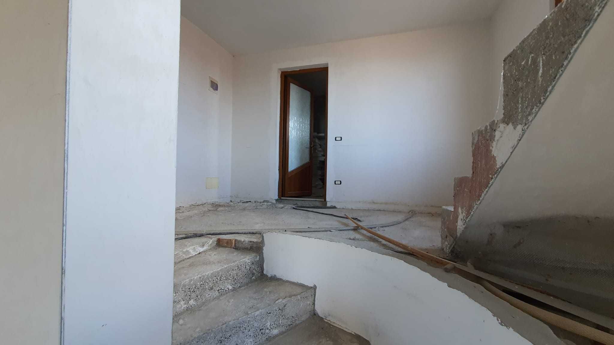 teren + casa de vanzare, Vama din jud.Satu Mare