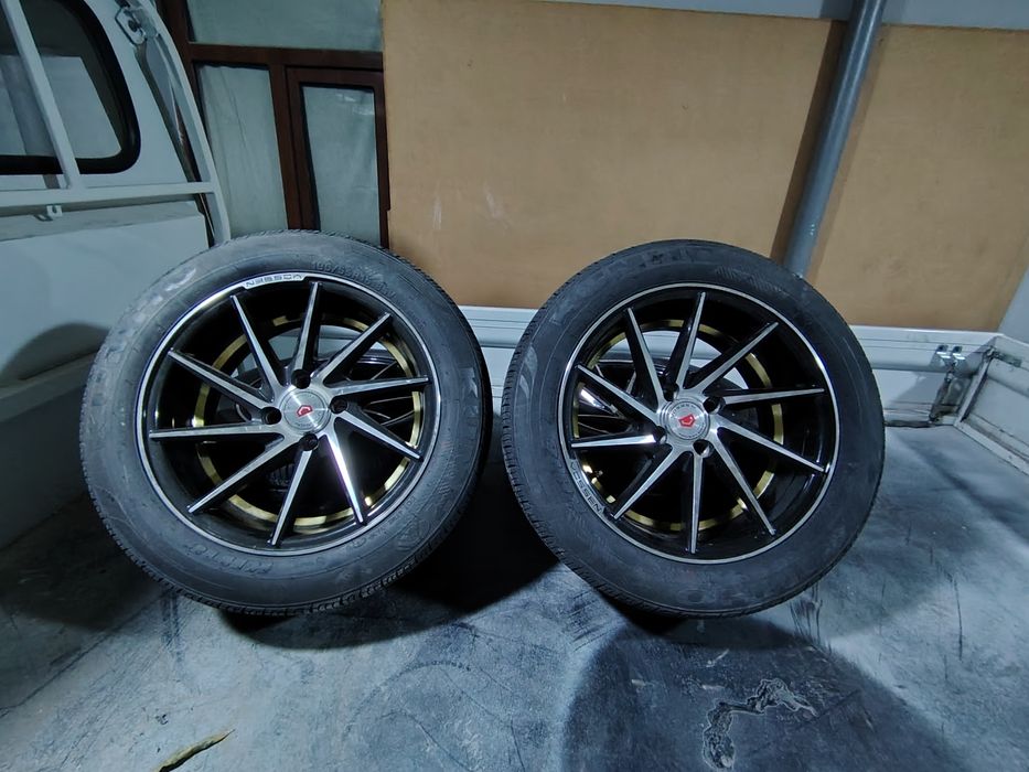 Uch oy yurilgan yangidek diska balon kamplek