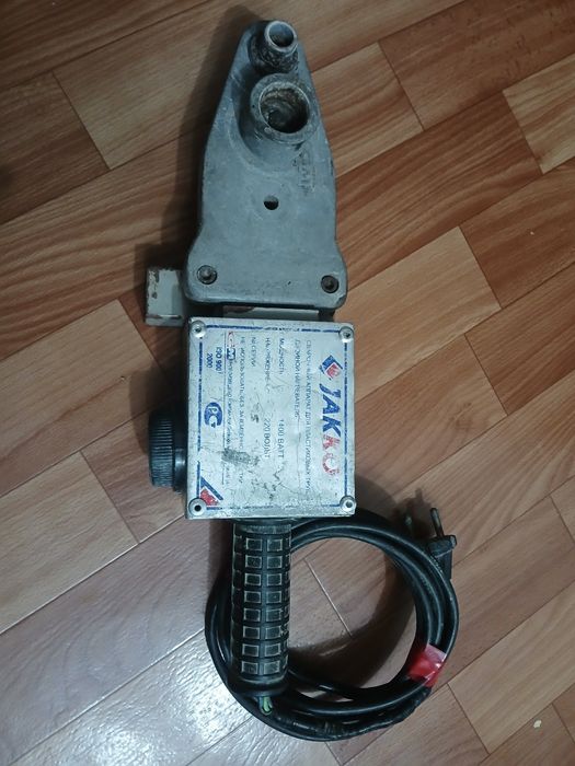 Болгарка, утюг, лобзик