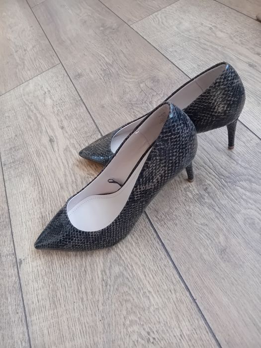 Ботуши,чизми и елегантни