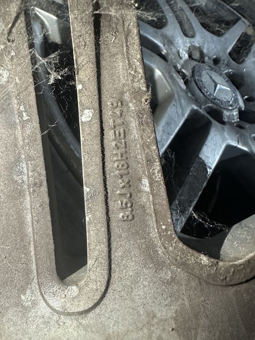 SET ROTI R18 AMG ORIGINALE jante +anvelope Mercedes w204 w212 W218 ETC