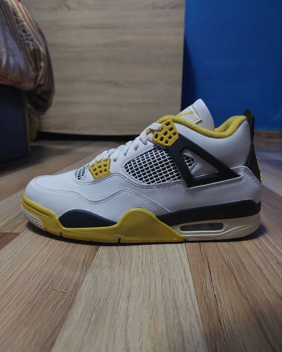 *Negociabili* Jordan Air 4 Retro Vivid Sulfur Unisex(EU 44)