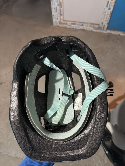 Bicicleta fara pedale + cască și sonerie