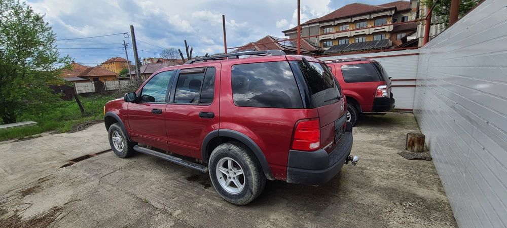 Ford explorer xlt