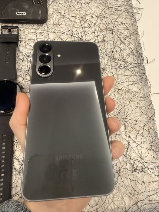 Samsung A56 128GB + HUAWEI WATCH GT2 PRO 46MM