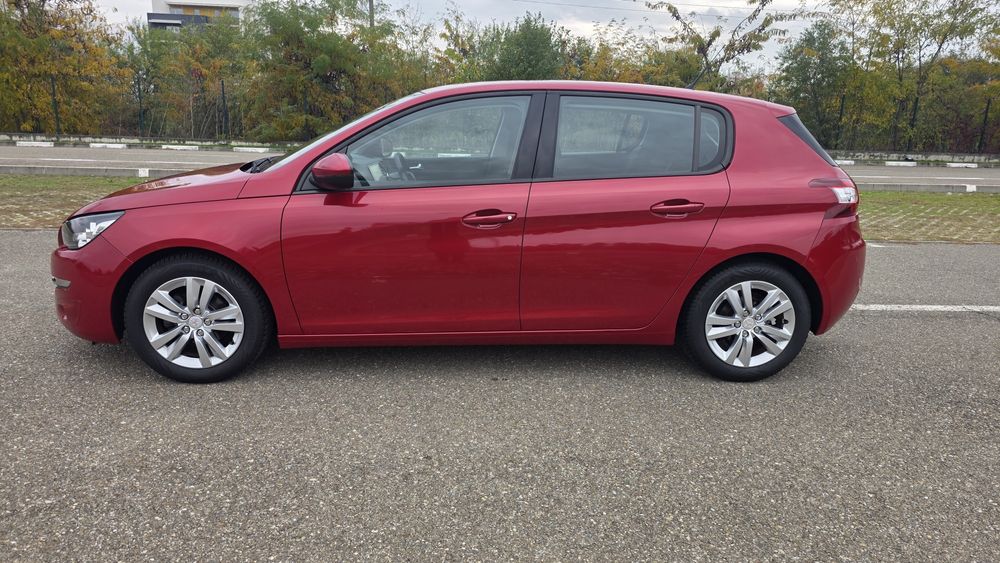 Peugeot 308  Fabricatie 2014  1.2 benzina 85 cp