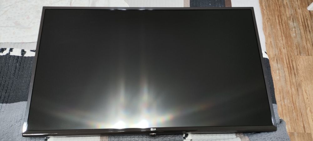 Телевизор LG смарт 109