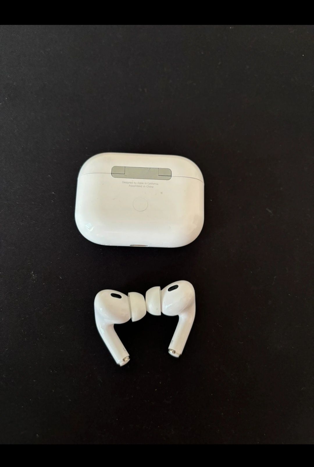 AirPods Pro Apple