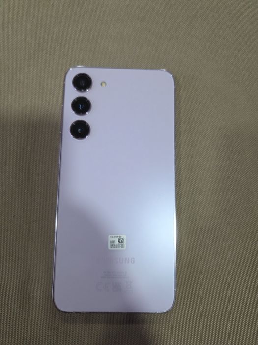 Samsung Galaxy S 23 +