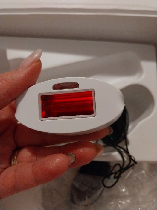 Vând epilator IPL Evosmart