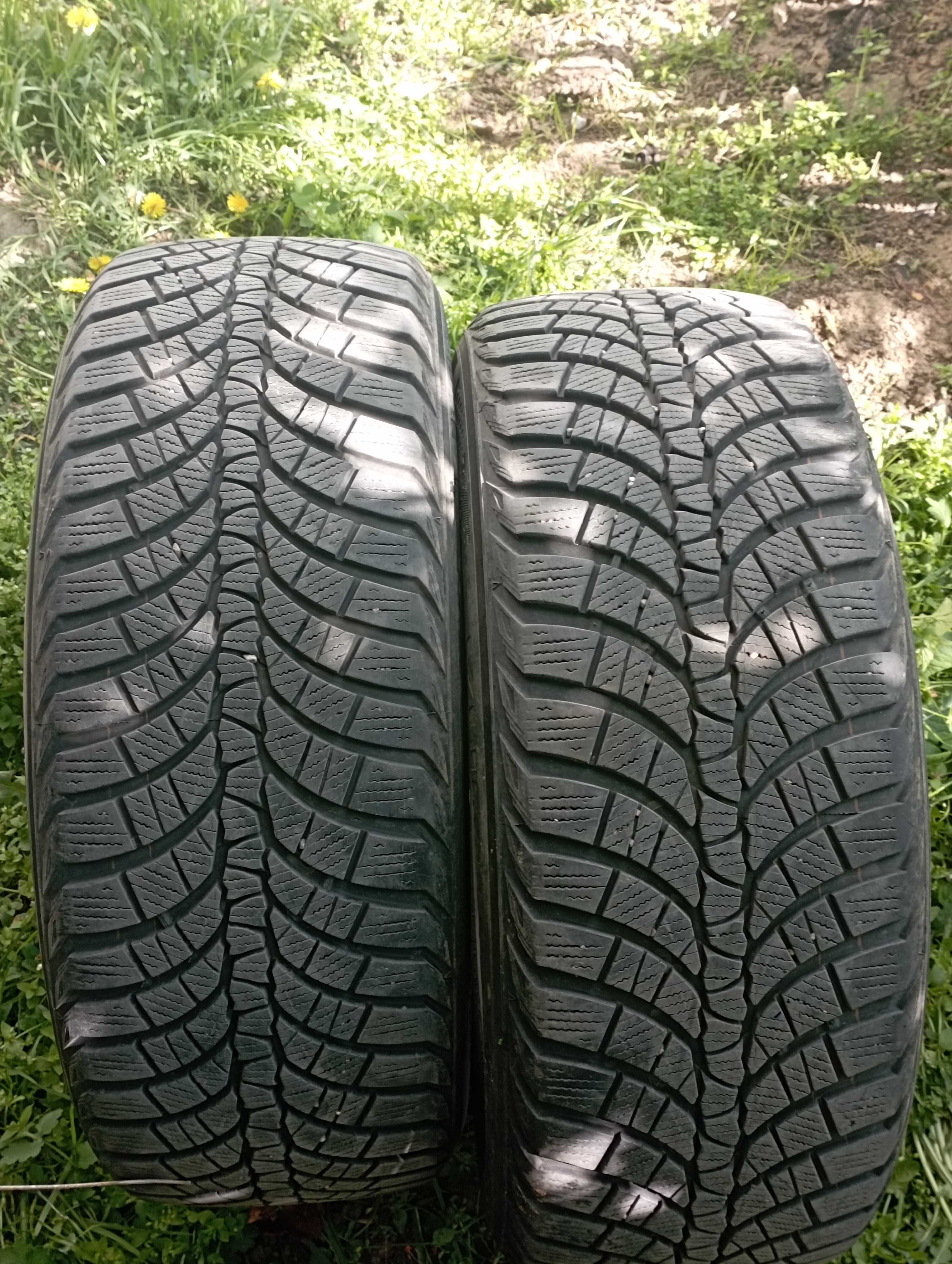 Kumho wintercraft 235/55/17 2бр