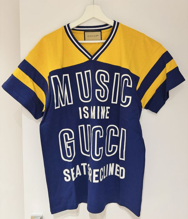 Дамски и мъжки тениски