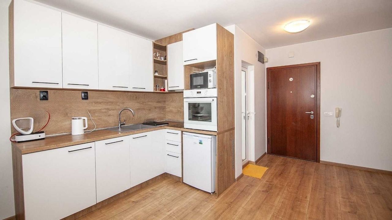 Дава се под наем Двустаен апартамент в София, Център - 66 кв.м за 550 € - Снимка #6