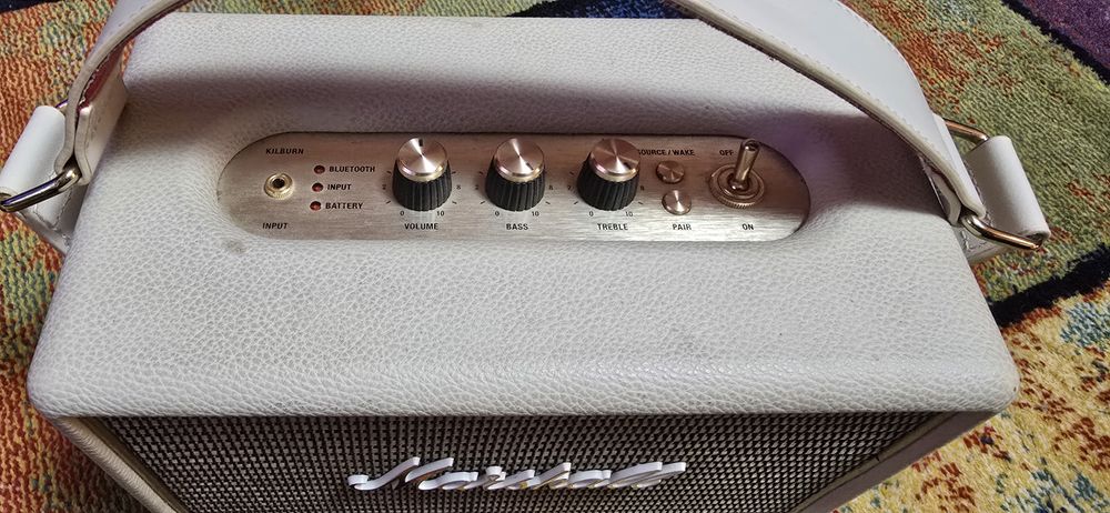 Boxă Marshall Kilburn