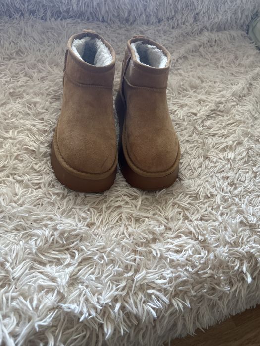 Ogg femei în stare foarte bună