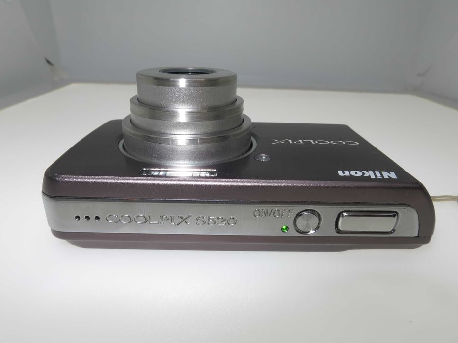 Nikon Coolpix S520 компактен цифров фотоапарат дигитална камера