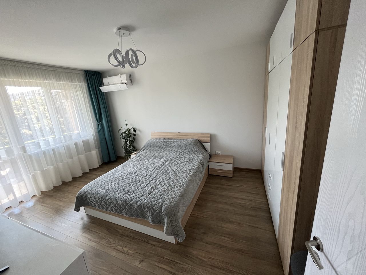 Продава се Двустаен апартамент в Пловдив, Христо Смирненски - 66 кв.м за 2273 €/кв.м - Снимка #14